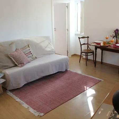 Apartment Maria Keil - Free Indoor Parking *