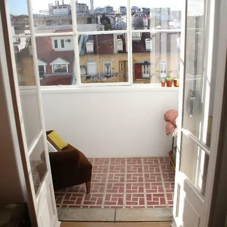 Maria Keil - Free Indoor Parking
